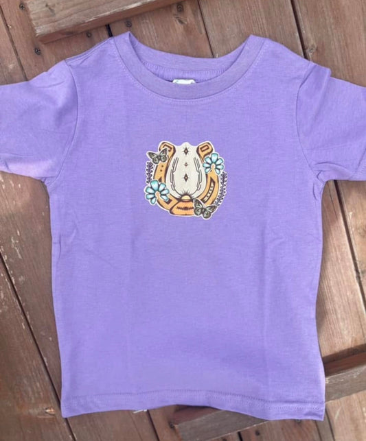 Butterfly horseshoe tee